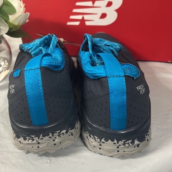 NIB - New Balance Women’s Fresh Foam Hierro v3 Trail 'Thunder Blue' - Size 6.5 - Picture 9 of 15